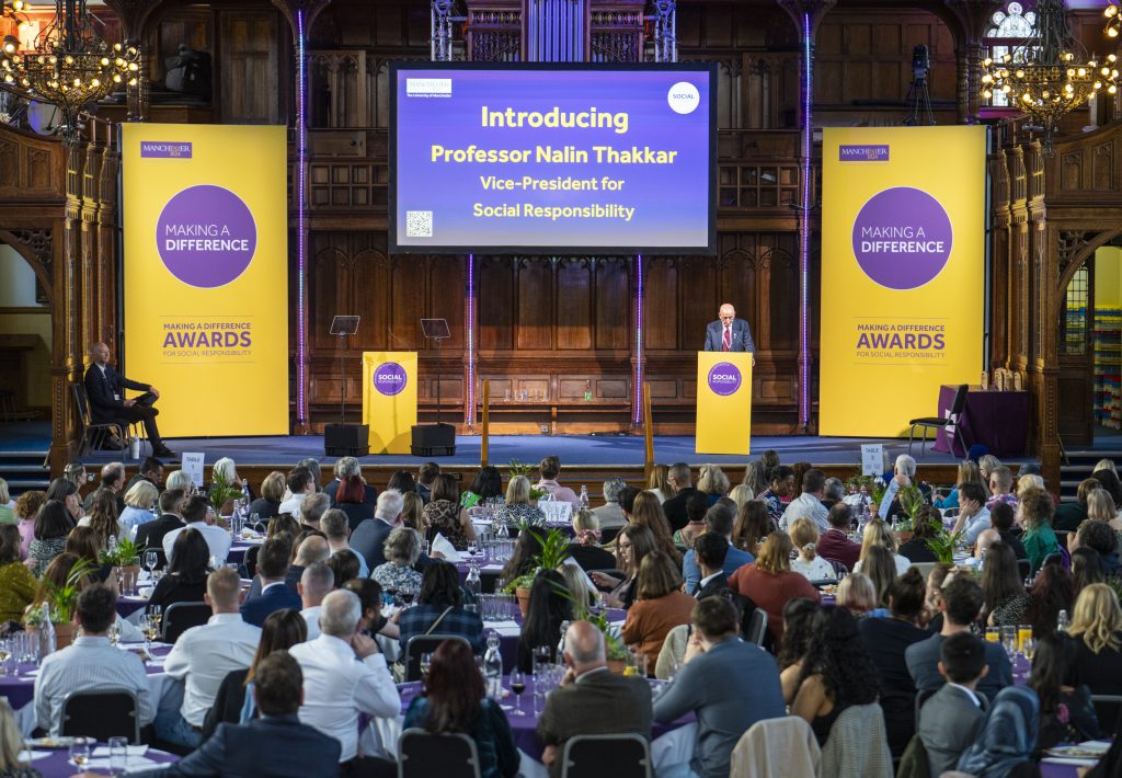 Prof Nalin Thakkar presents at the MaD Awards