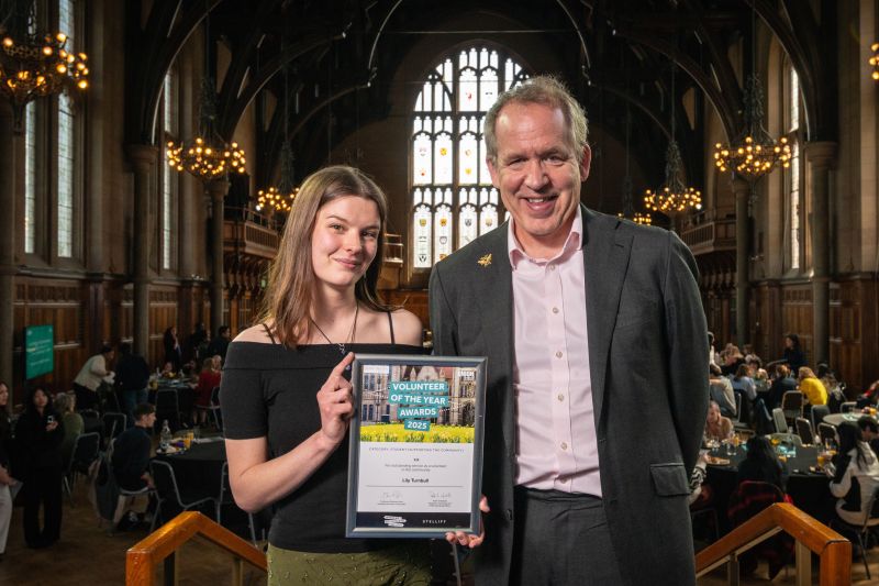 Volunteers and Peer Support Stars Shine Bright at 2025 Awards